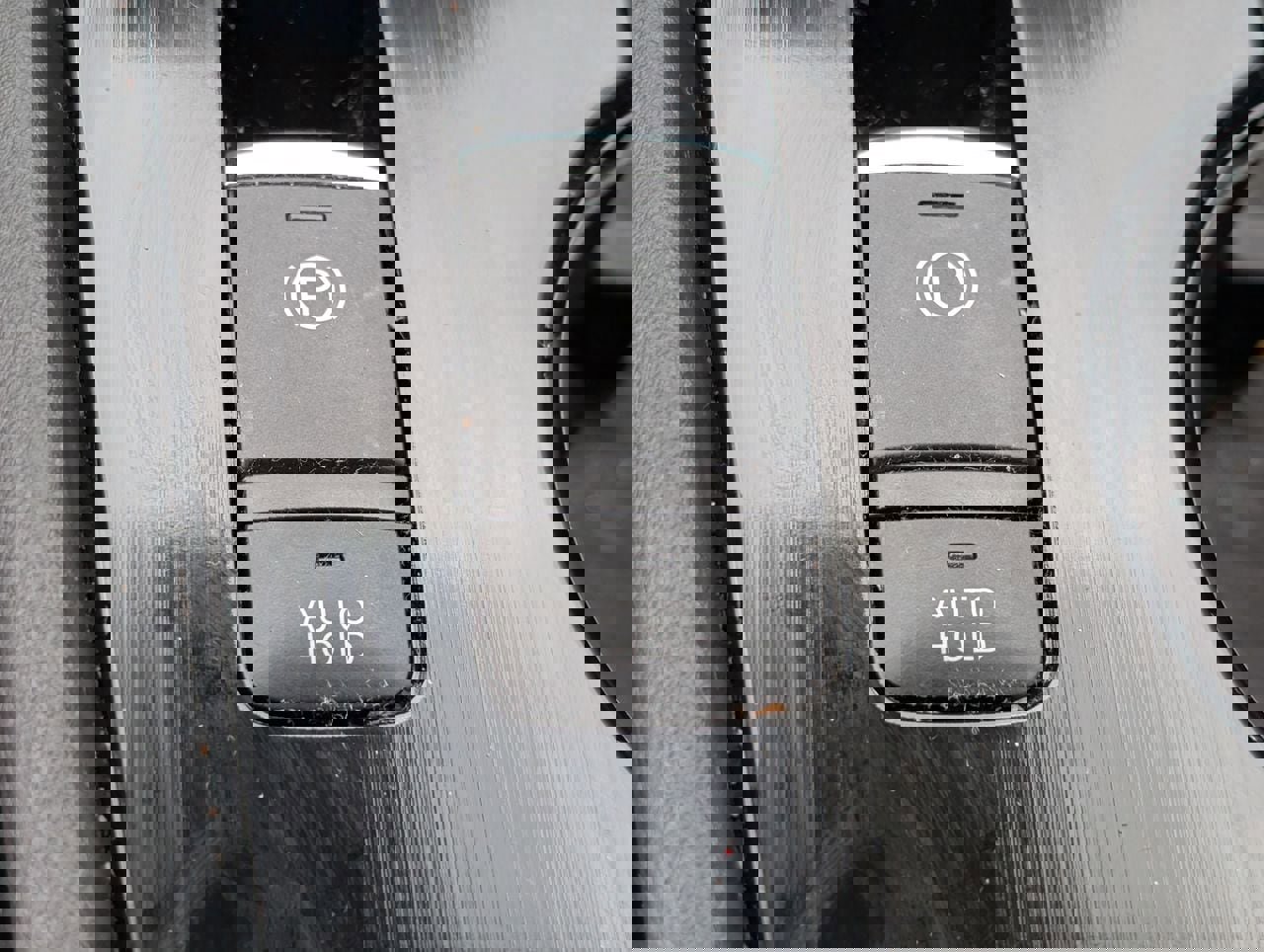 Used 2023 Nissan Rogue SV image 21