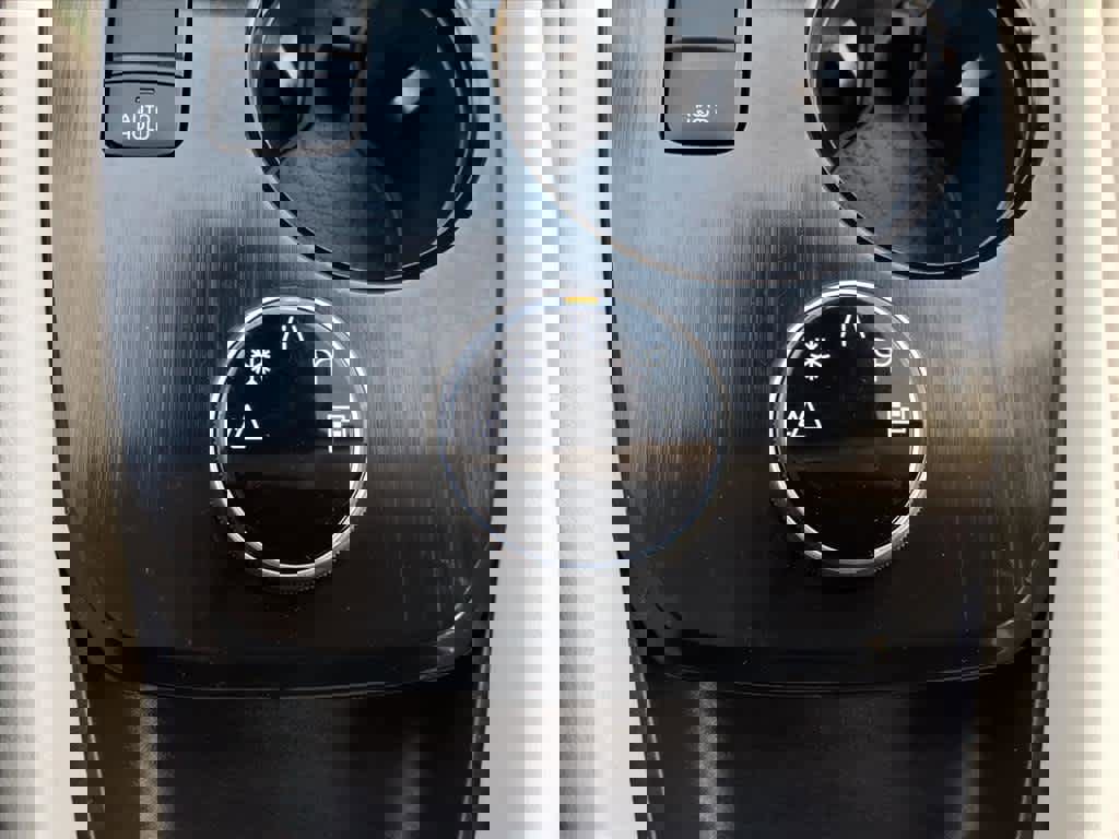 Certified 2023 Nissan Rogue SL w/ SL Premium Package image 22