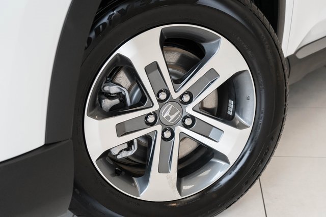 Used 2025 Honda Pilot EX-L image 2