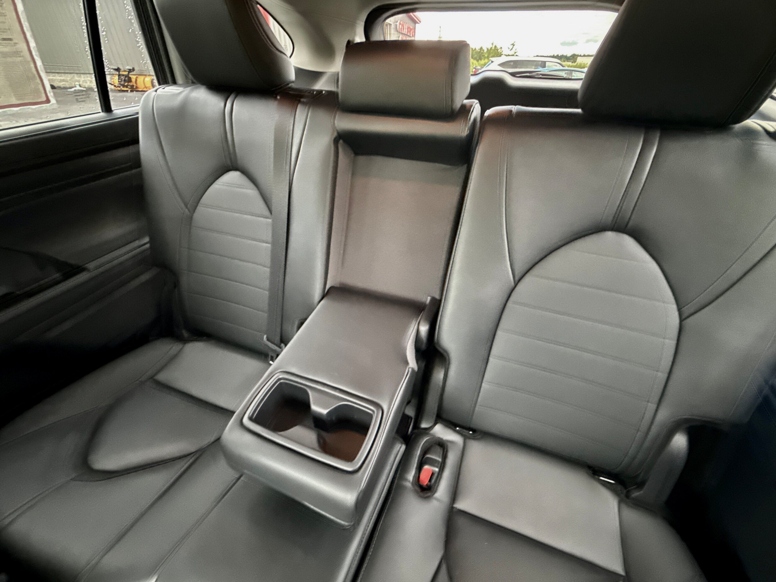 Certified 2026 Toyota Highlander XLE AWD/4WD image 37