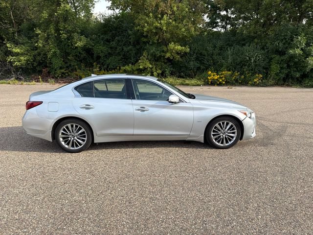 Used 2018 INFINITI Q50 Luxe w/ Sensory Package (Luxe) AWD/4WD image 17