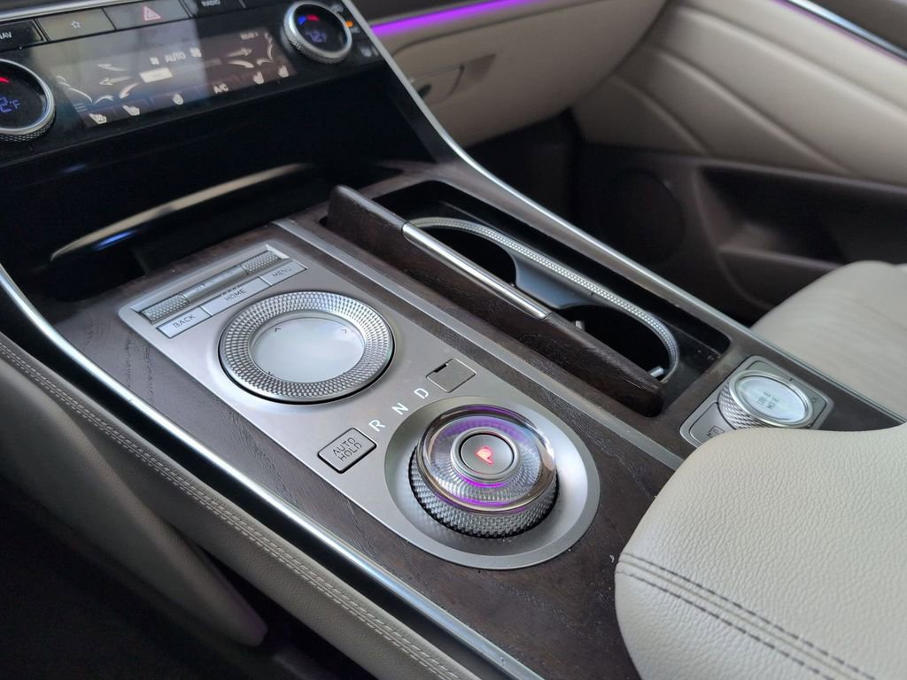 Used 2022 Genesis GV80 2.5T w/ Prestige Package 04 image 32