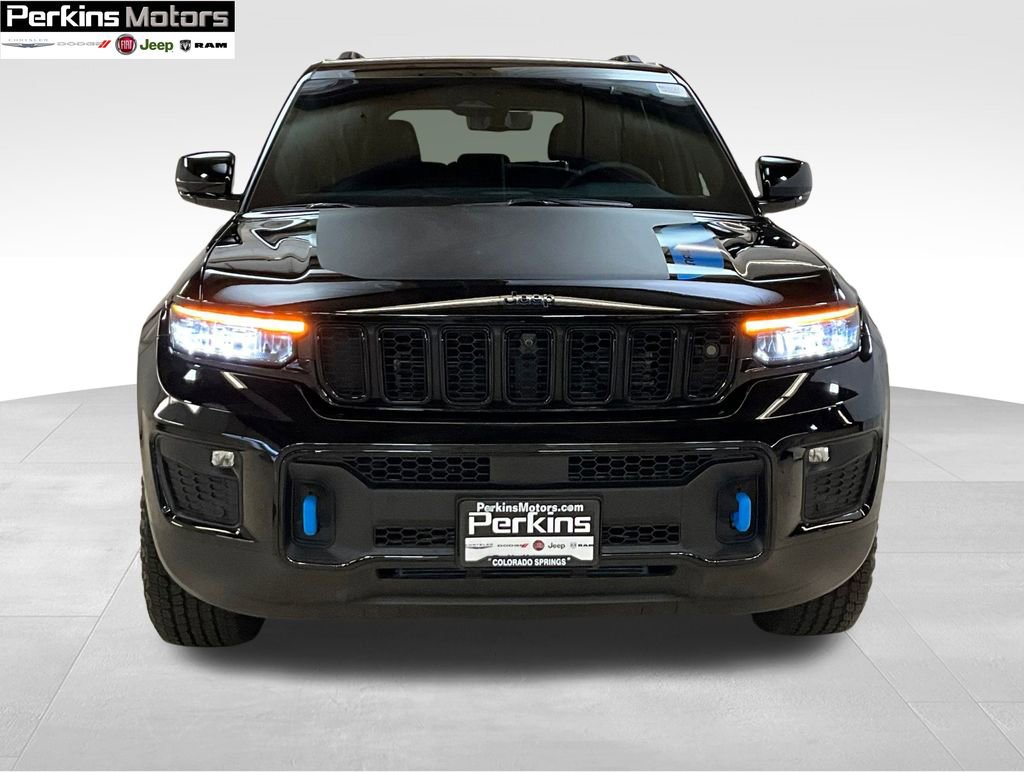 New 2025 Jeep Grand Cherokee Trailhawk w/ Advanced Protech Group II image 2