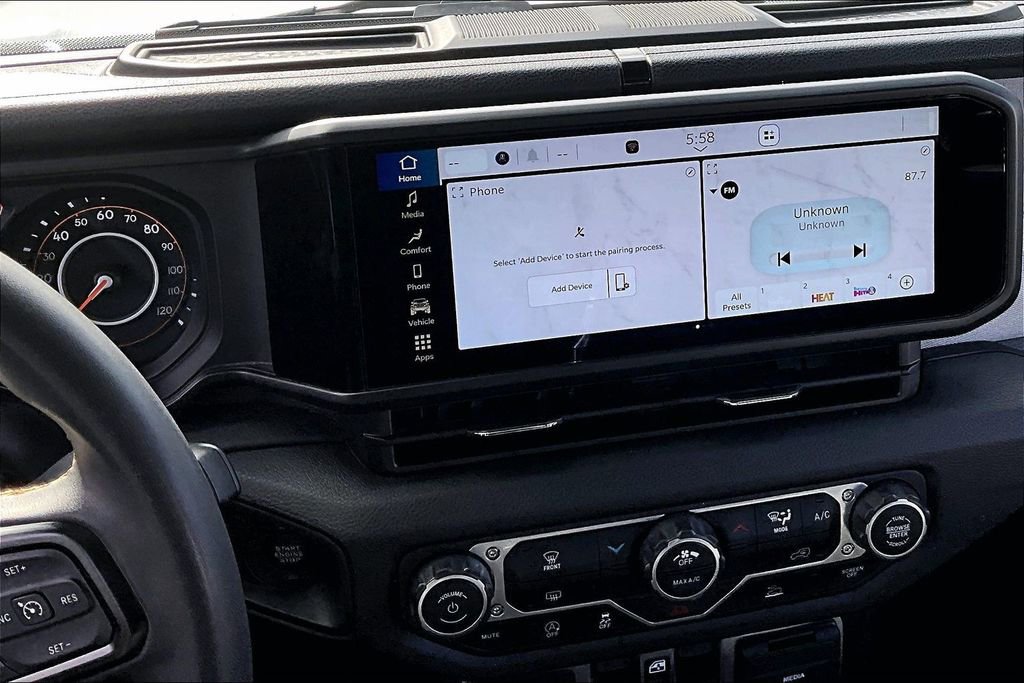 Used 2024 Jeep Wrangler Sport S image 9