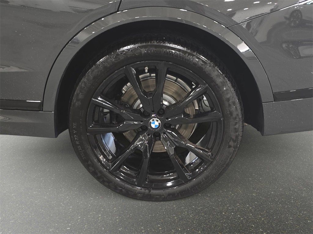 Used 2026 BMW X7 xDrive40i w/ M Sport Package image 30