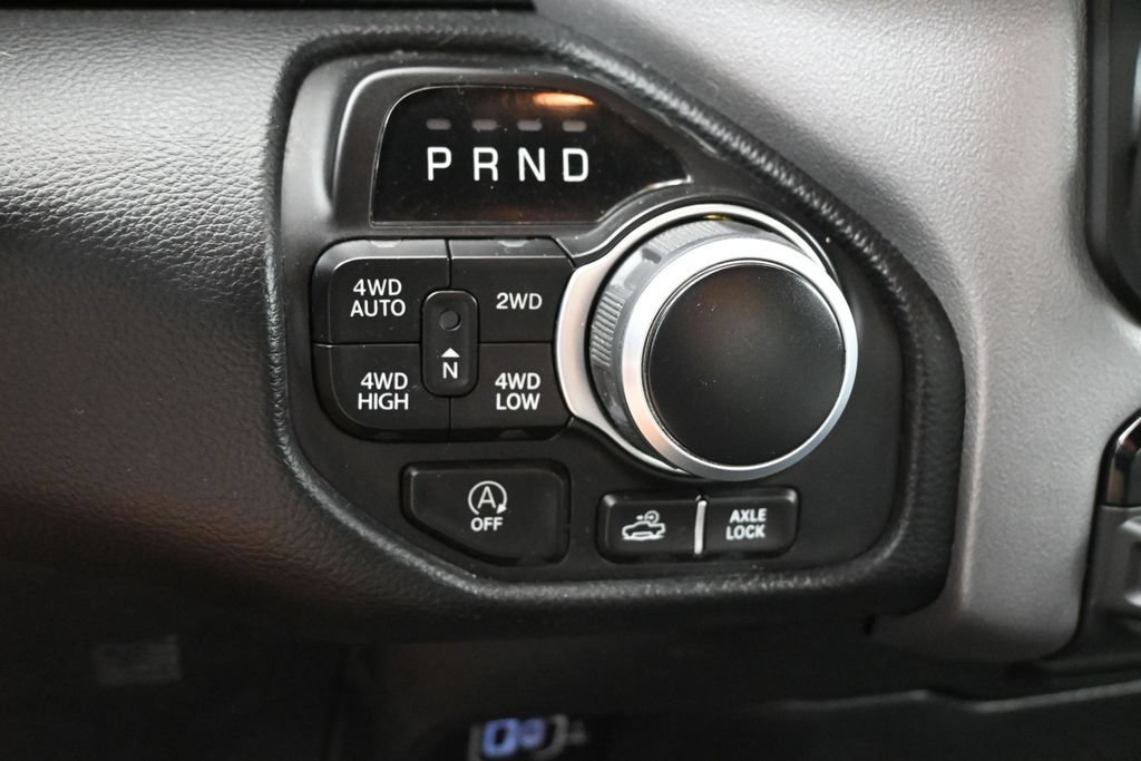 Used 2023 RAM 1500 Big Horn AWD/4WD image 6