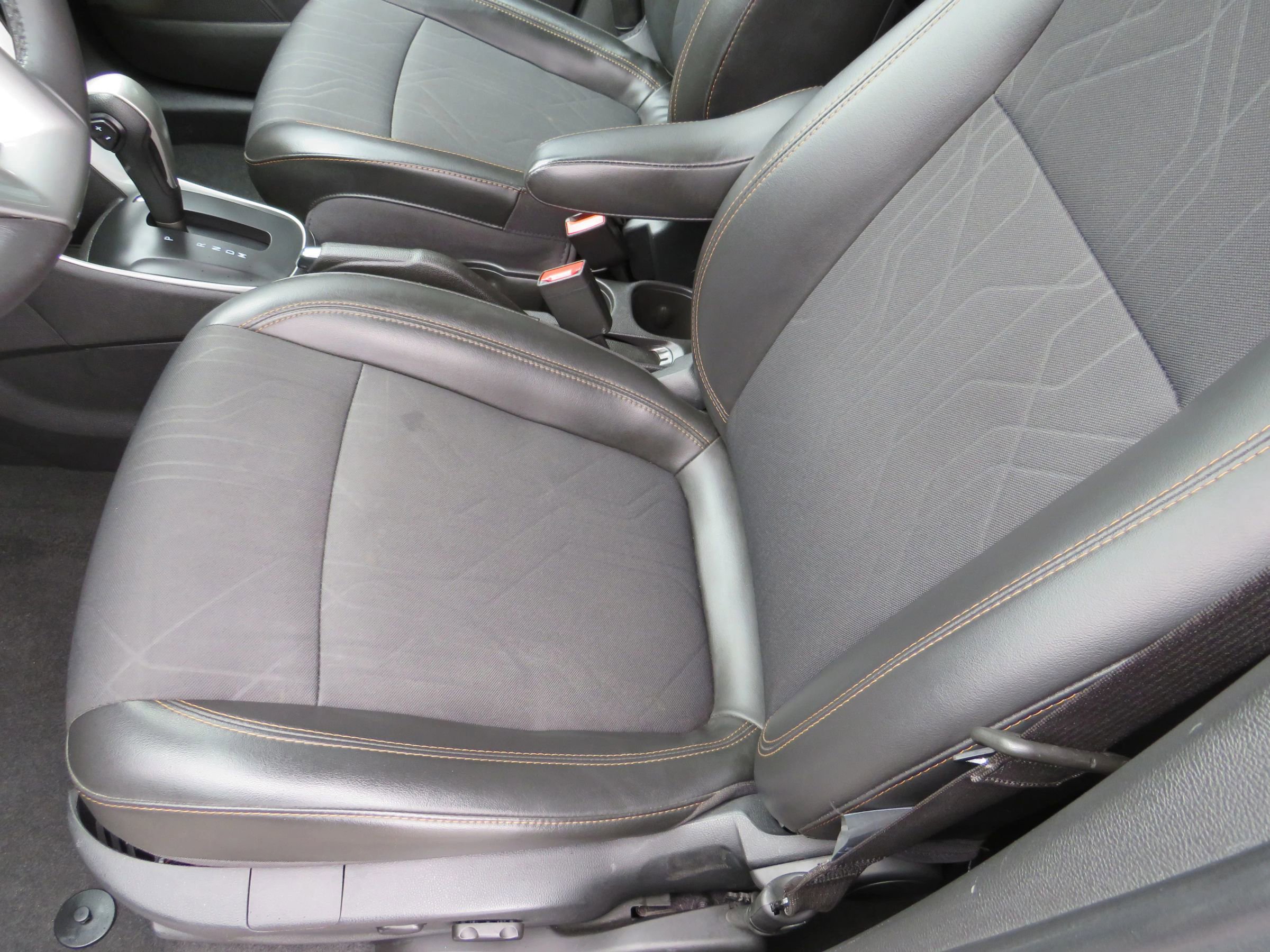 Used 2018 Chevrolet Trax LT w/ LT Convenience Package image 30