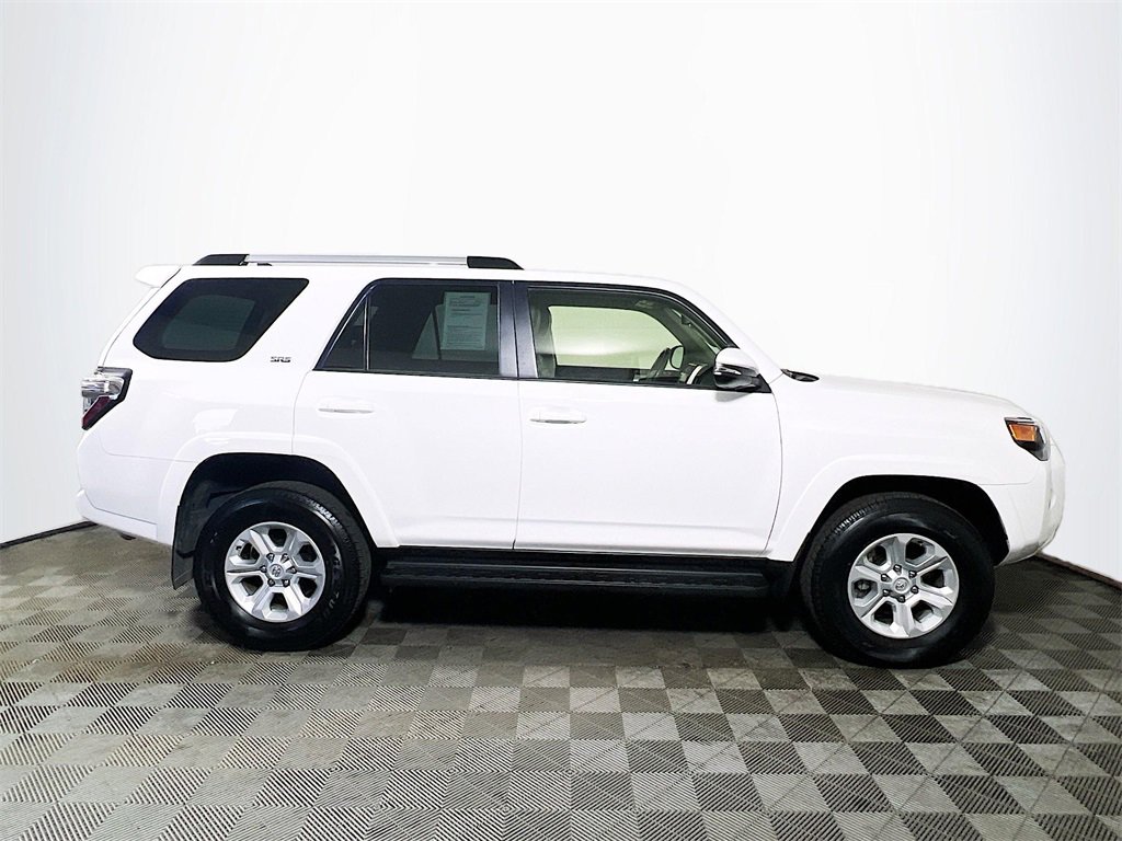 Certified 2024 Toyota 4Runner SR5 Premium image 9