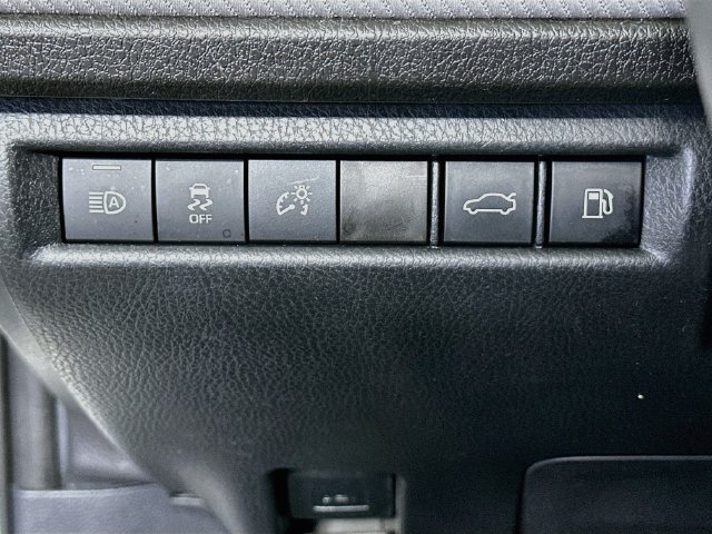 Certified 2025 Toyota Camry SE w/ Convenience Package FWD image 13
