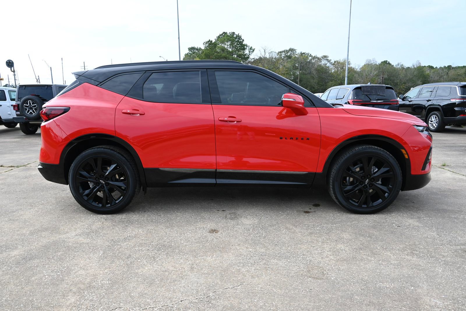 Used 2022 Chevrolet Blazer RS w/ Enhanced Convenience Package image 6