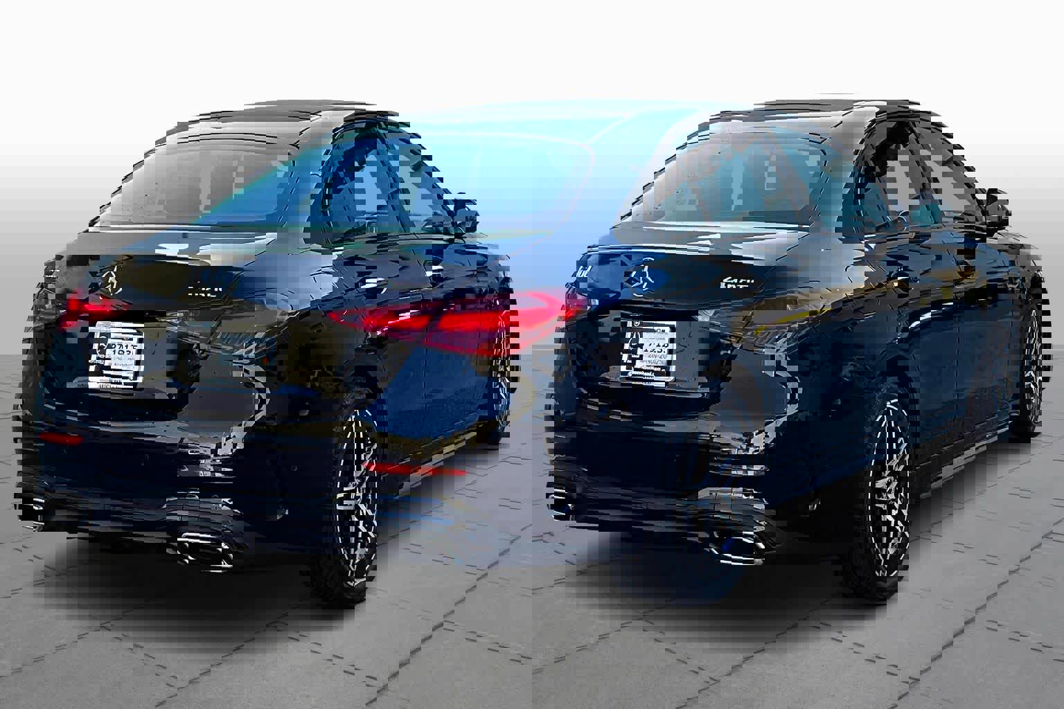 Used 2025 Mercedes-Benz C 300 4MATIC Sedan image 12