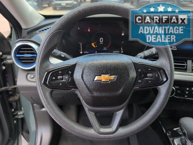 Certified 2025 Chevrolet Trax LT FWD image 15