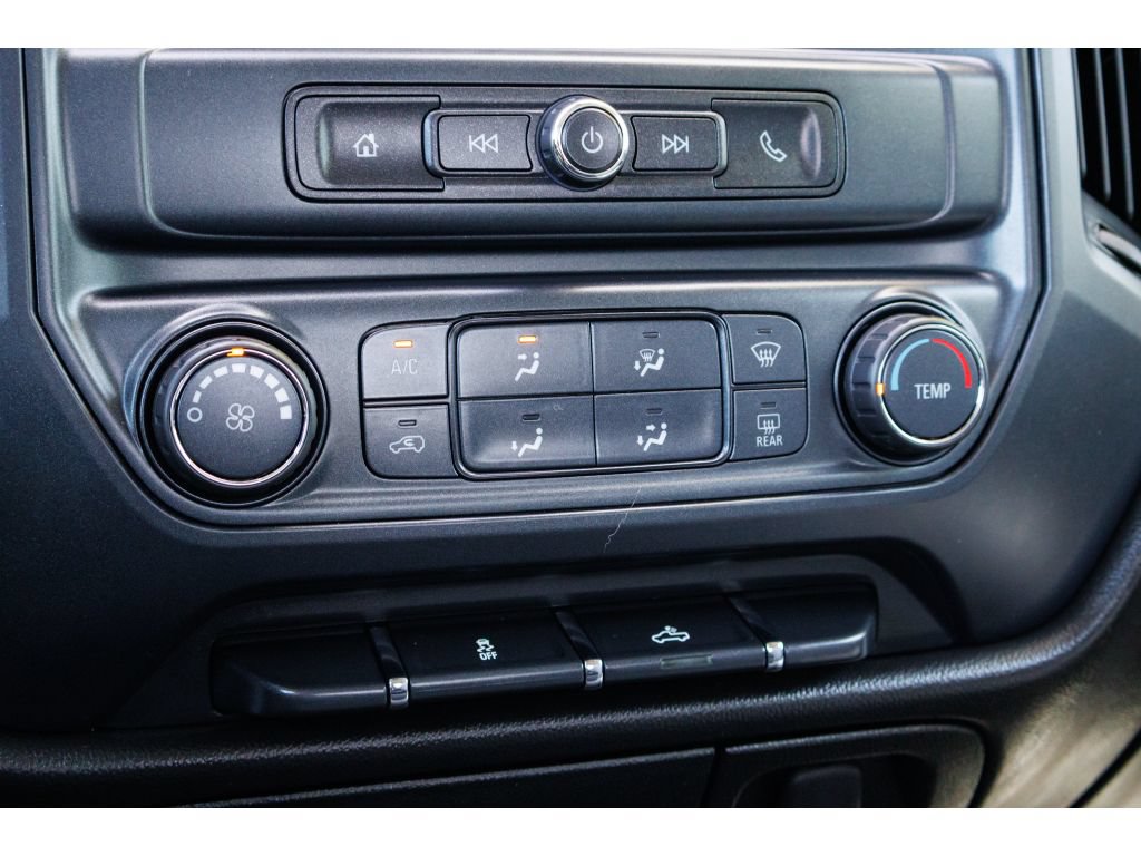 Used 2018 Chevrolet Silverado 2500 W/T AWD/4WD image 25