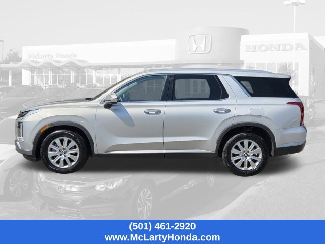 Used 2024 Hyundai Palisade SEL FWD image 2