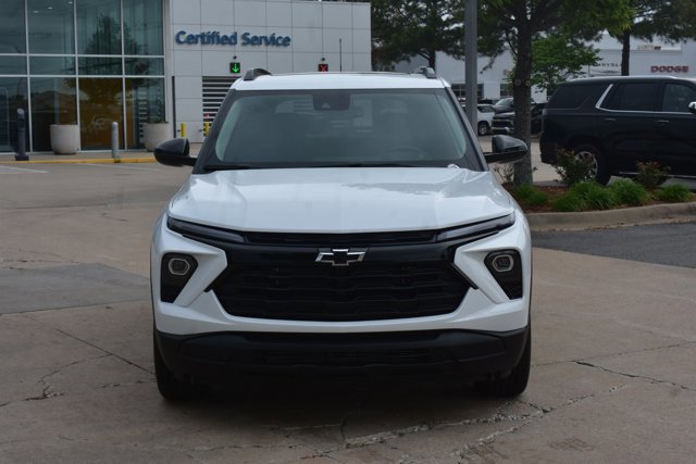 New 2026 Chevrolet TrailBlazer LT w/ Convenience Package image 2