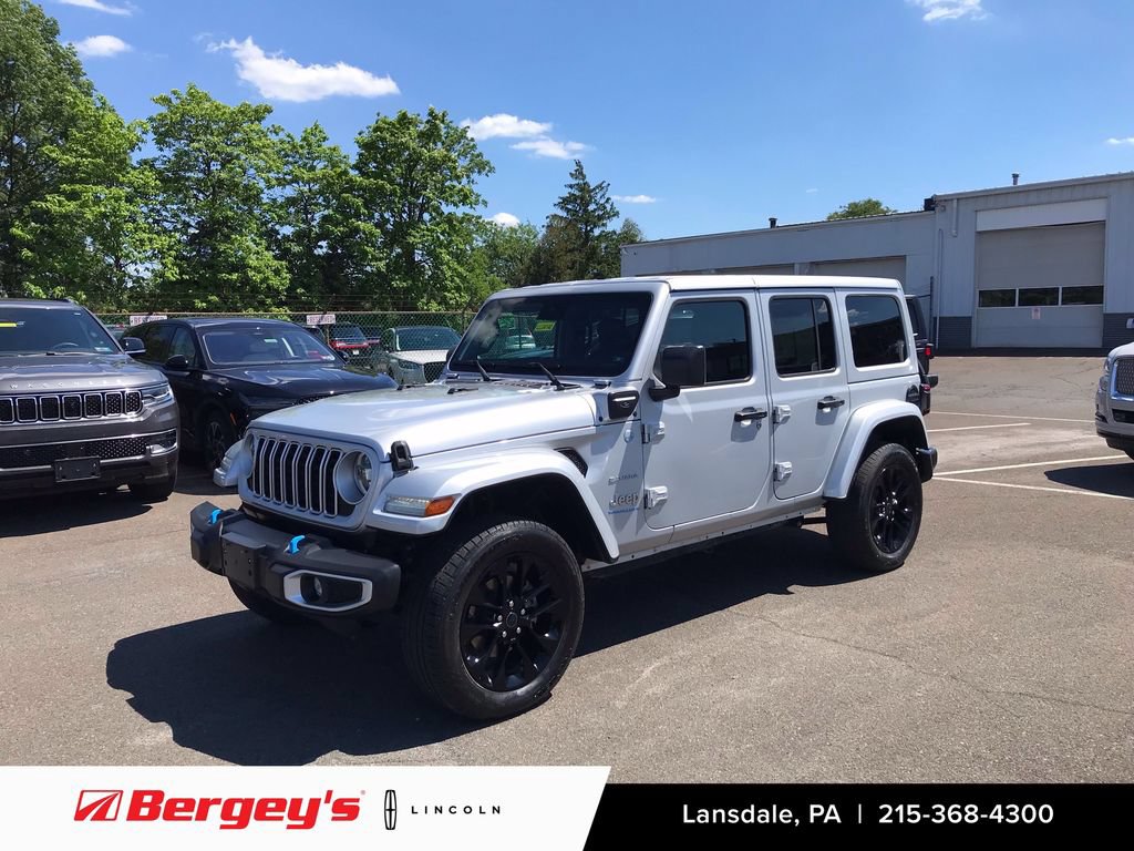 Used 2024 Jeep Wrangler Unlimited Sahara AWD/4WD image 1