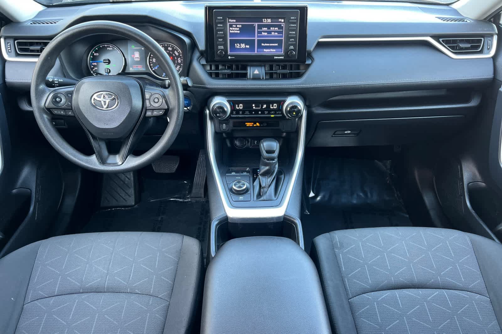 Certified 2022 Toyota RAV4 XLE AWD/4WD image 3