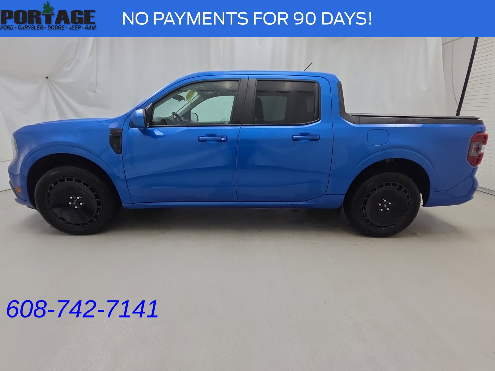 Used 2025 Ford Maverick Lobo AWD/4WD image 4