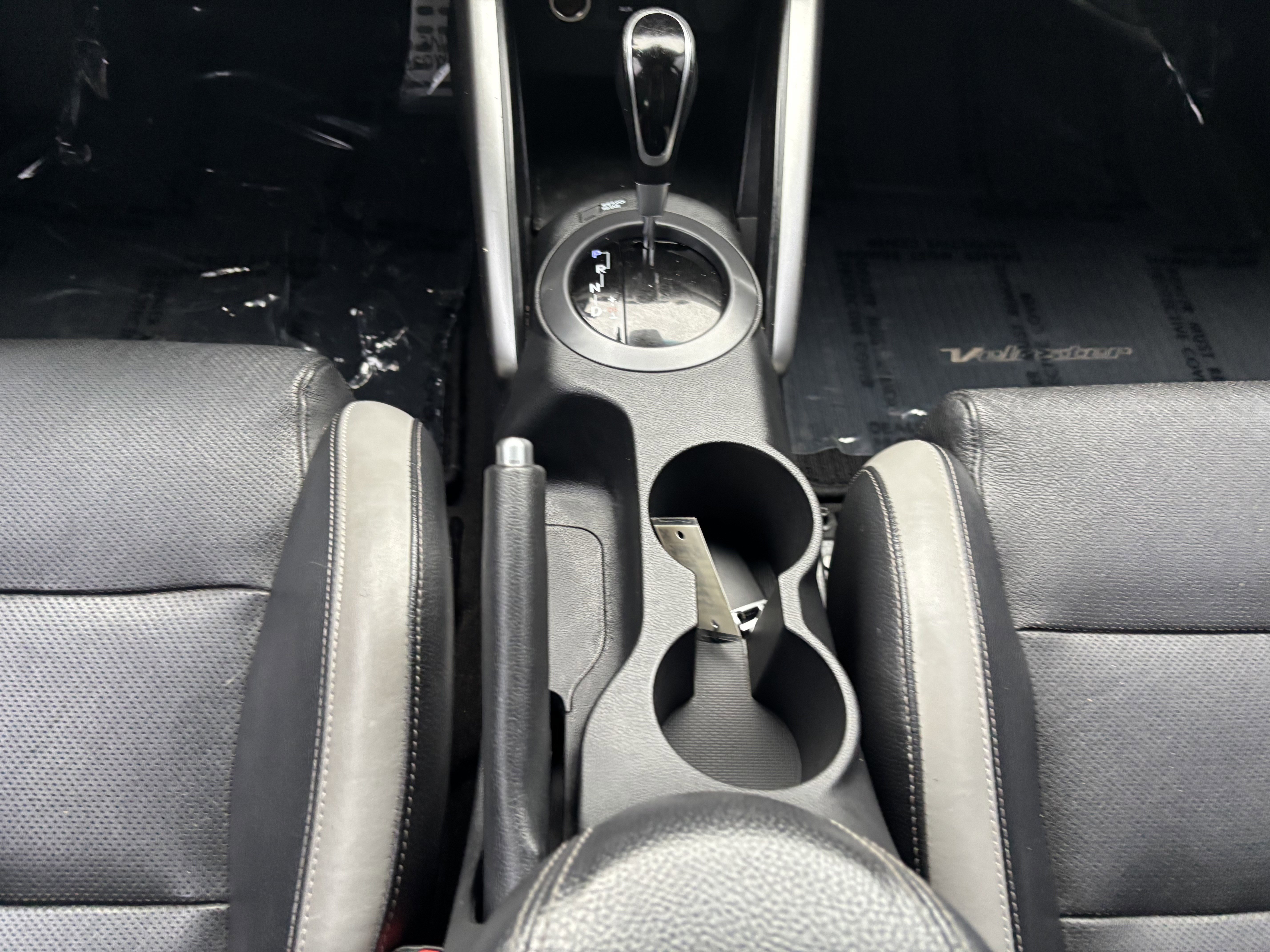 Used 2016 Hyundai Veloster Turbo image 17