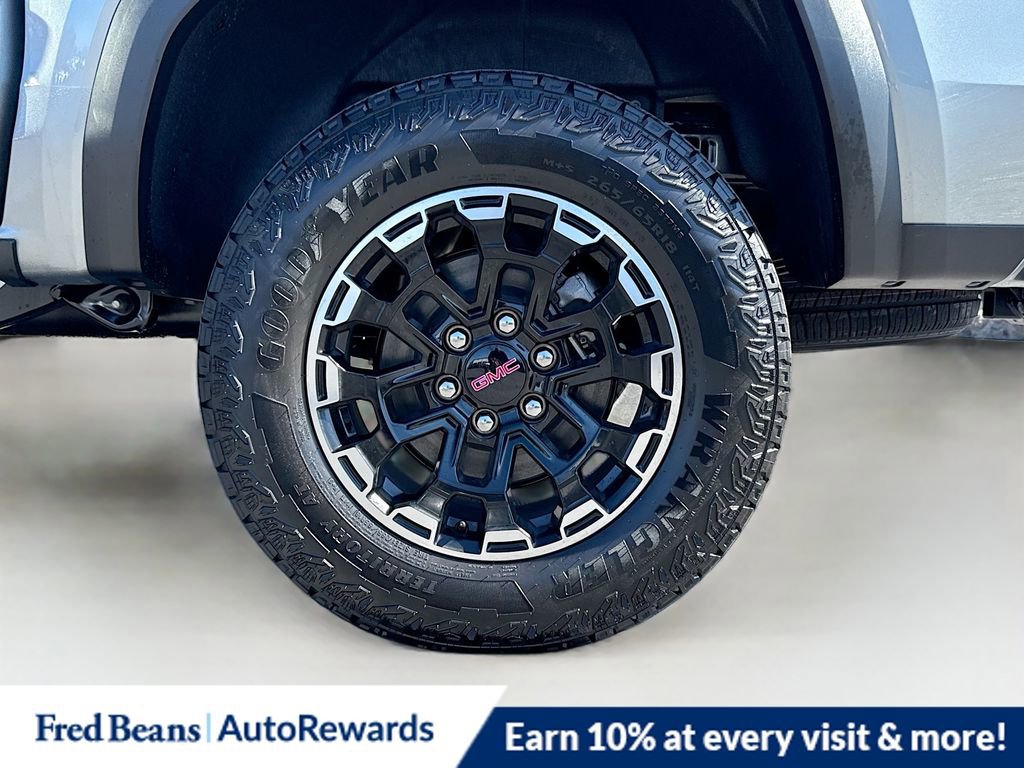 New 2026 GMC Canyon AT4 image 30