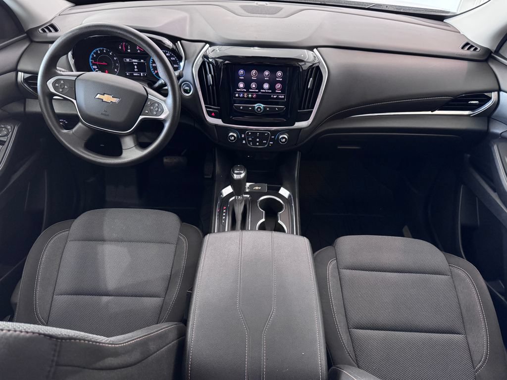 Used 2020 Chevrolet Traverse LS AWD/4WD image 12