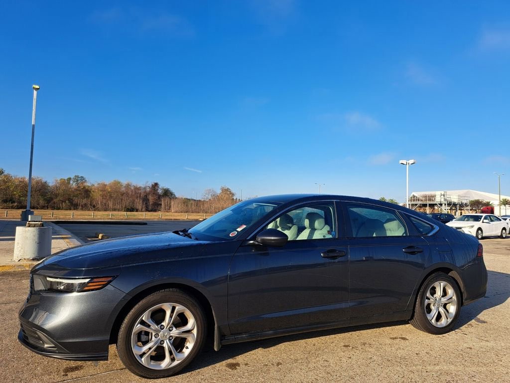 Used 2023 Honda Accord LX image 1