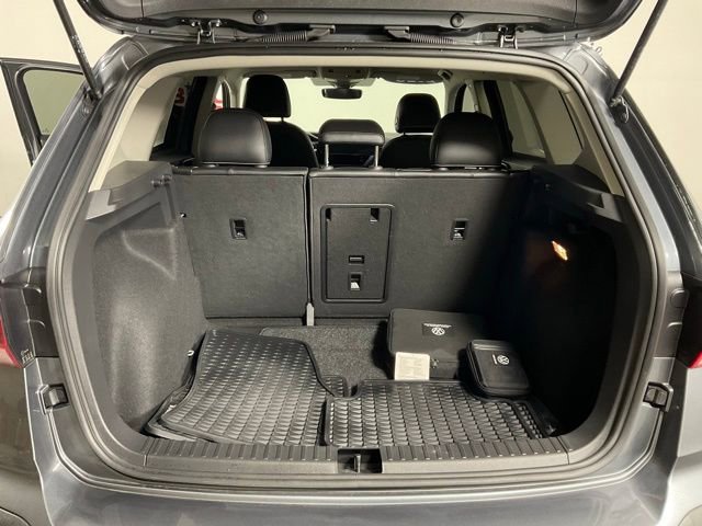 Used 2023 Volkswagen Taos SE image 11