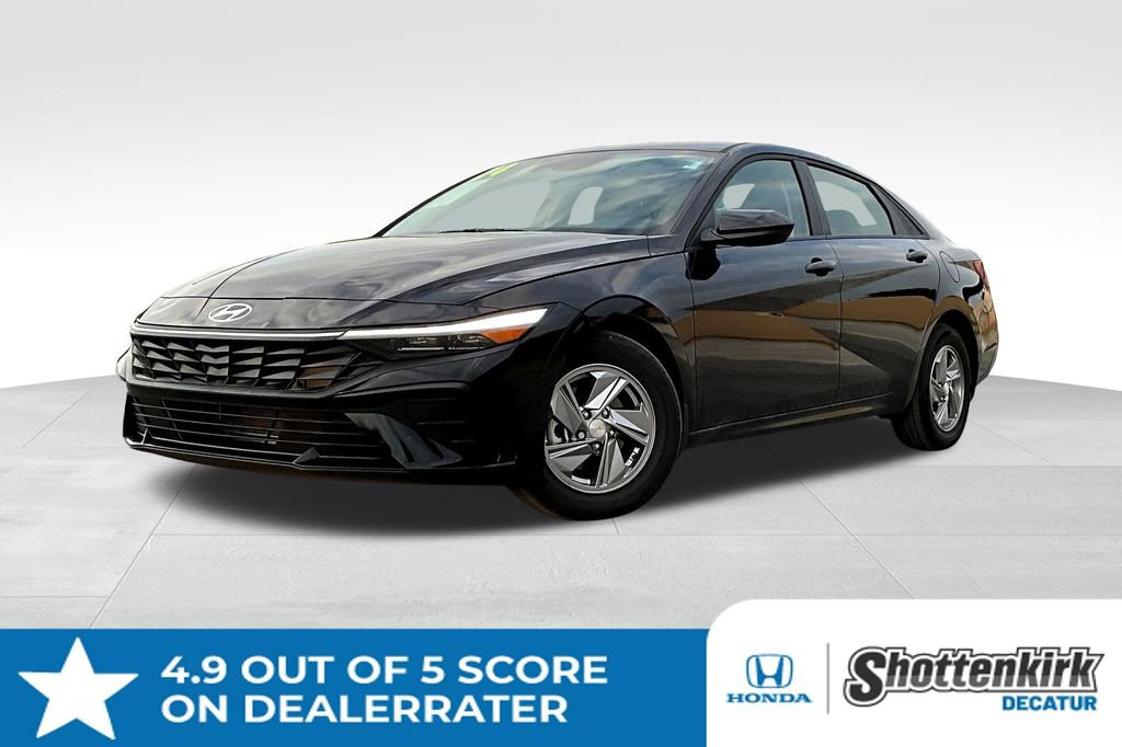Used 2024 Hyundai Elantra SE