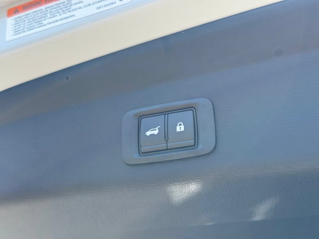 New 2026 Mitsubishi Outlander SE AWD/4WD image 9