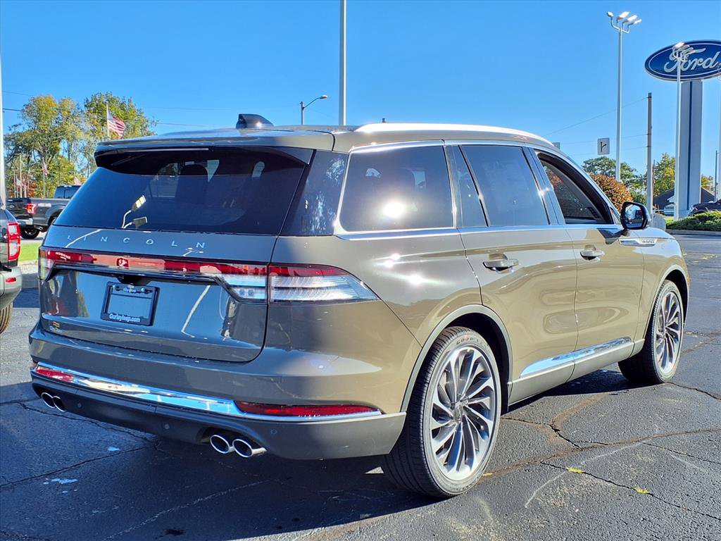 New 2025 Lincoln Aviator Reserve w/ Equipment Group 201A image 12