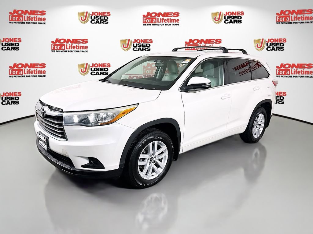 Used 2016 Toyota Highlander LE image 11