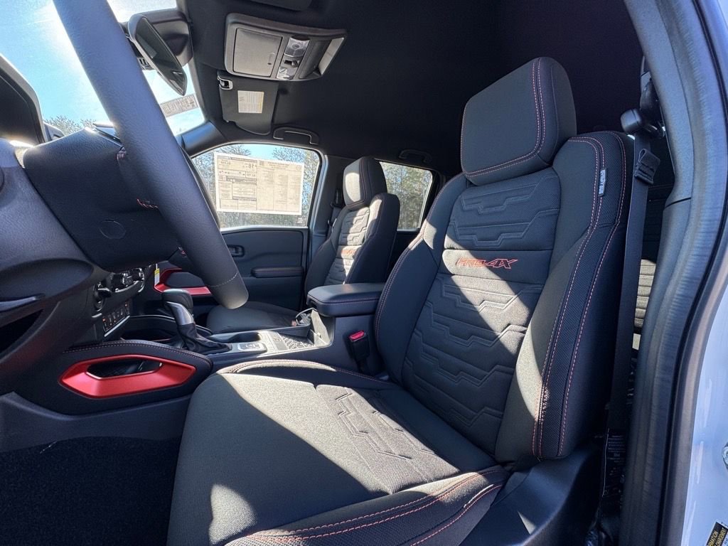 New 2026 Nissan Frontier PRO-4X w/ Pro-4x Convenience Package image 18