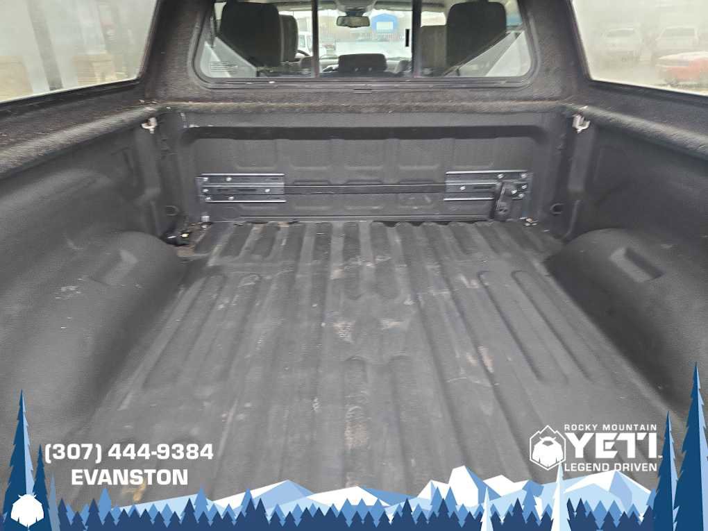 Used 2017 RAM 2500 Laramie w/ Convenience Group image 15