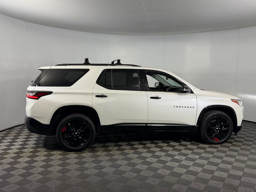 Used 2020 Chevrolet Traverse Premier w/ Redline Edition FWD image 6