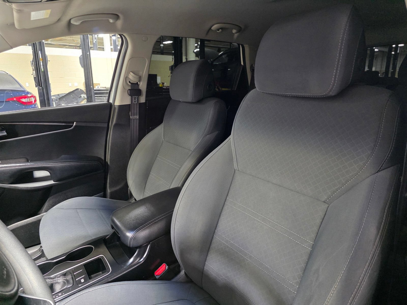 Used 2017 Kia Sorento LX FWD image 23