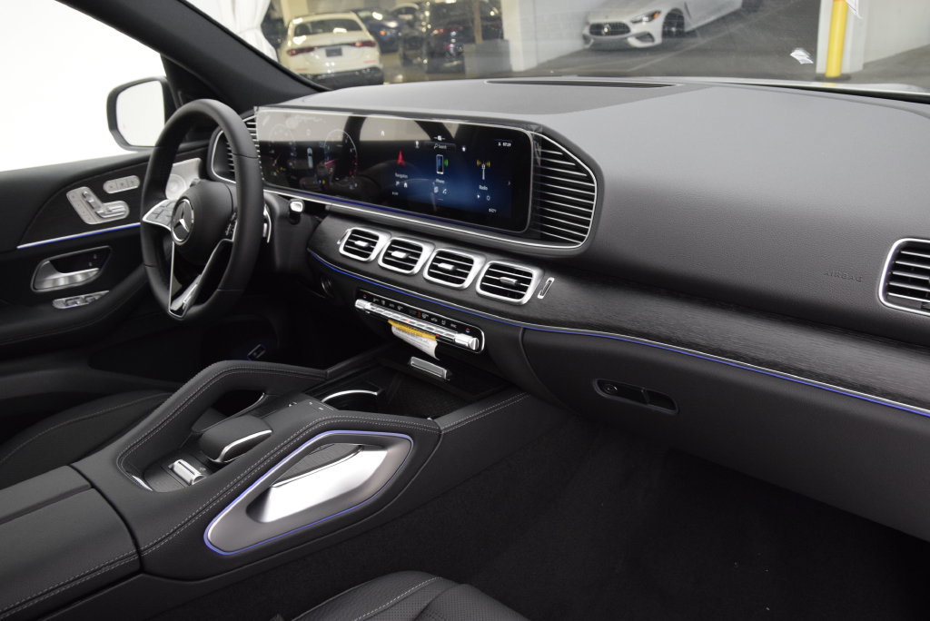 New 2026 Mercedes-Benz GLE 580 4MATIC image 15