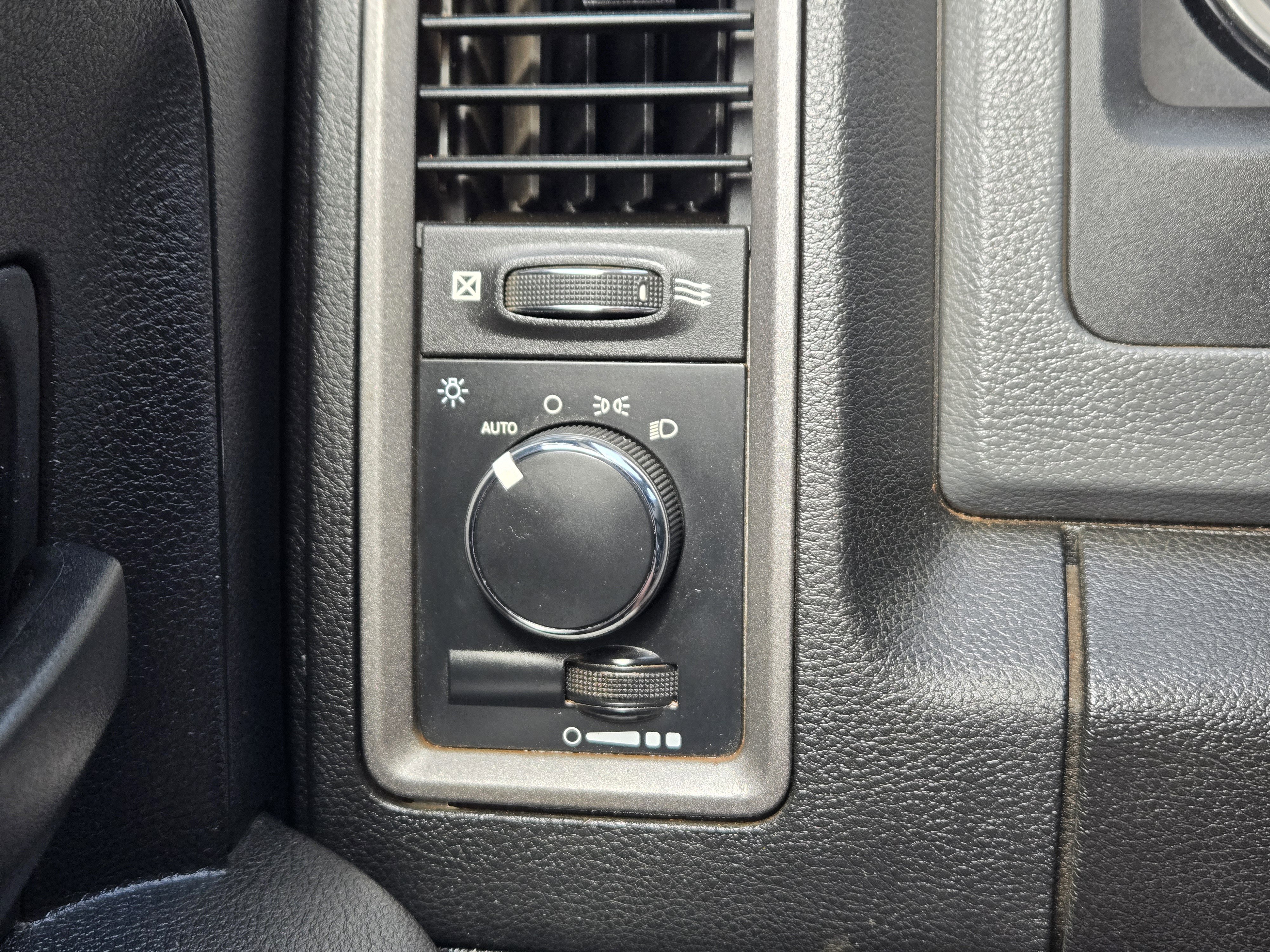 Used 2018 RAM 4500 Tradesman w/ Ambulance Prep Group image 29