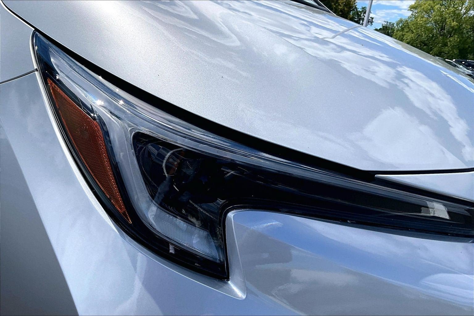 Used 2025 Toyota Corolla SE FWD image 26