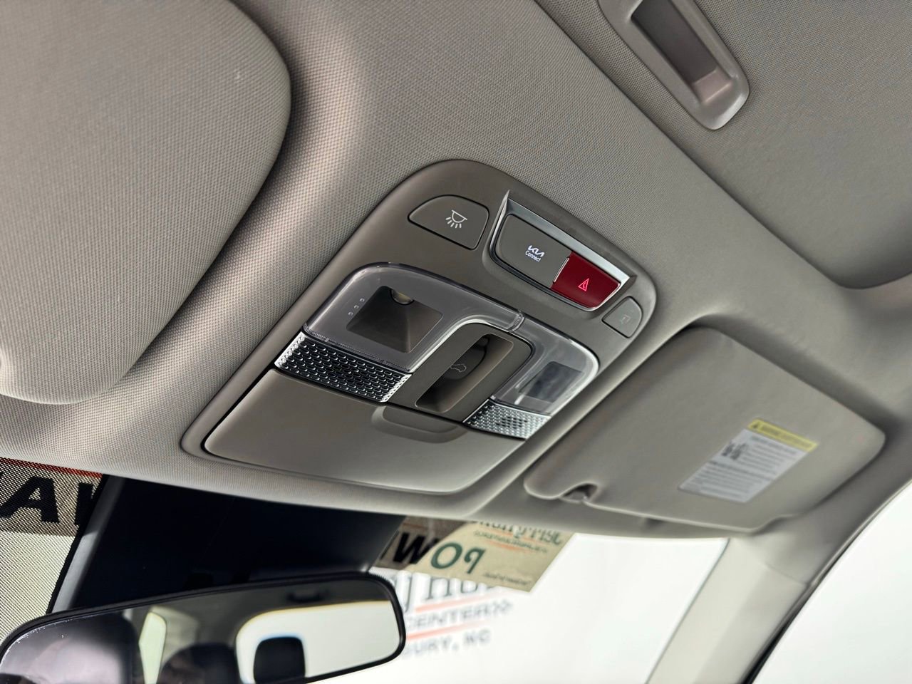 Used 2025 Kia Telluride S image 25