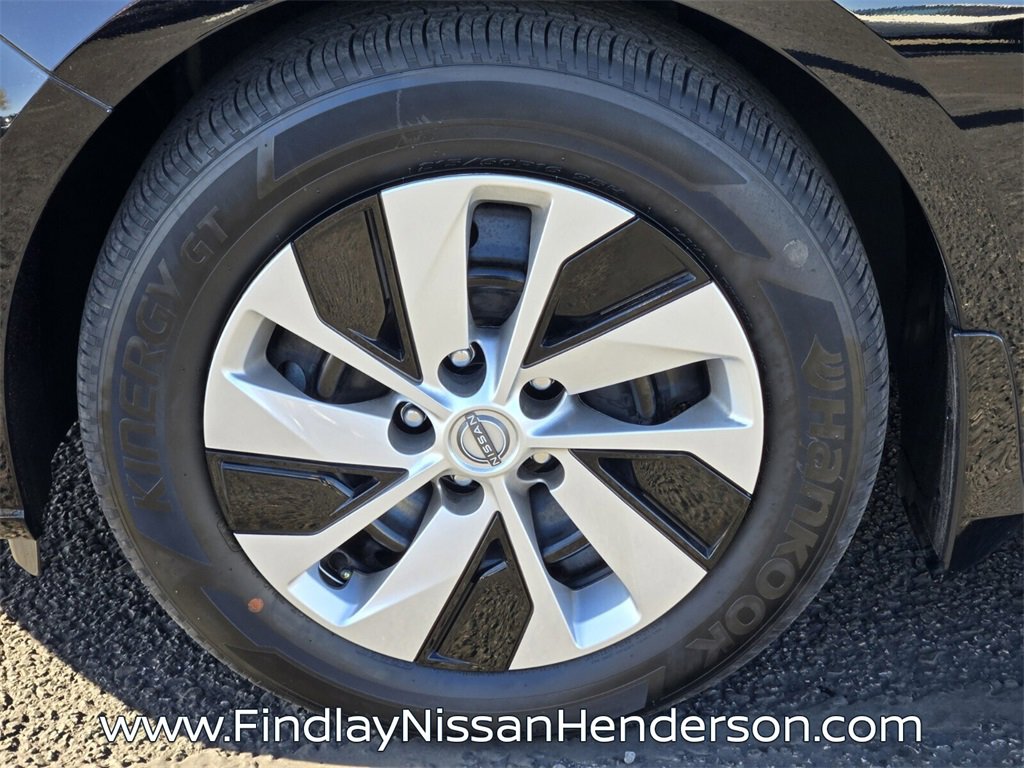 Used 2025 Nissan Altima 2.5 S image 9