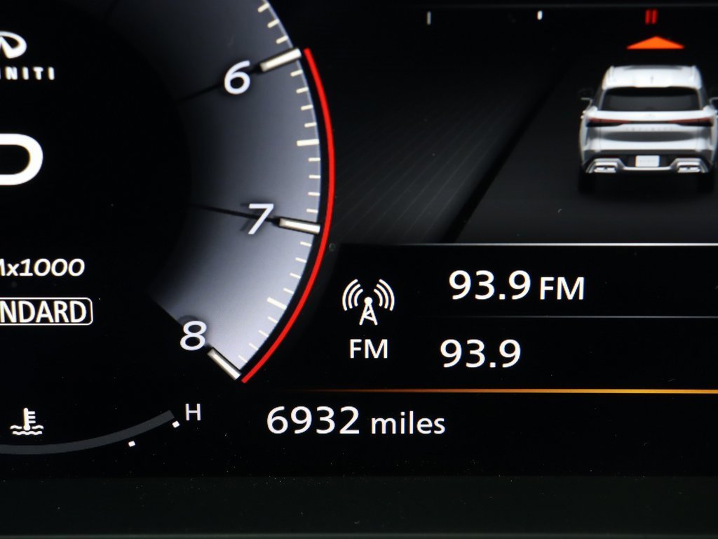 Certified 2025 INFINITI QX60 Luxe image 43