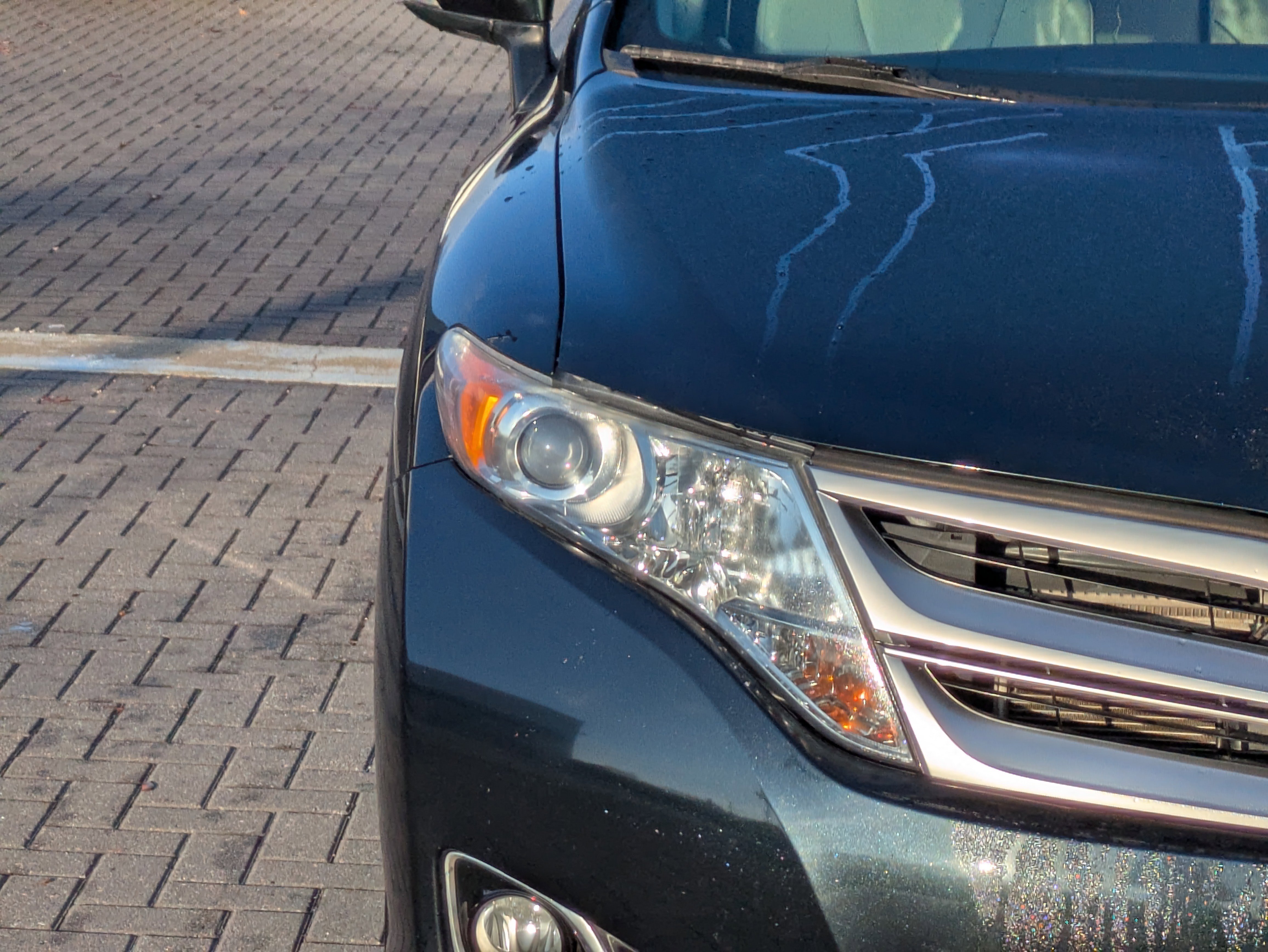 Used 2013 Toyota Venza XLE image 11