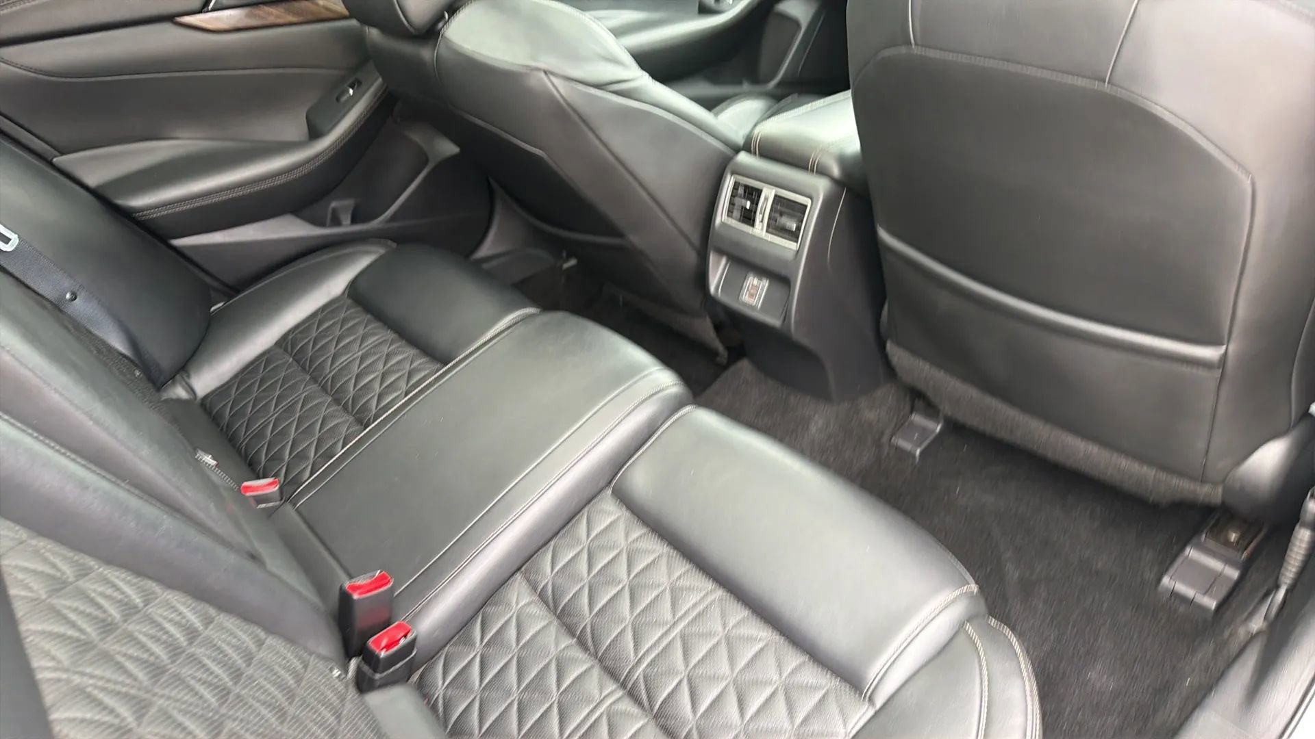 Used 2018 Nissan Maxima Platinum image 34