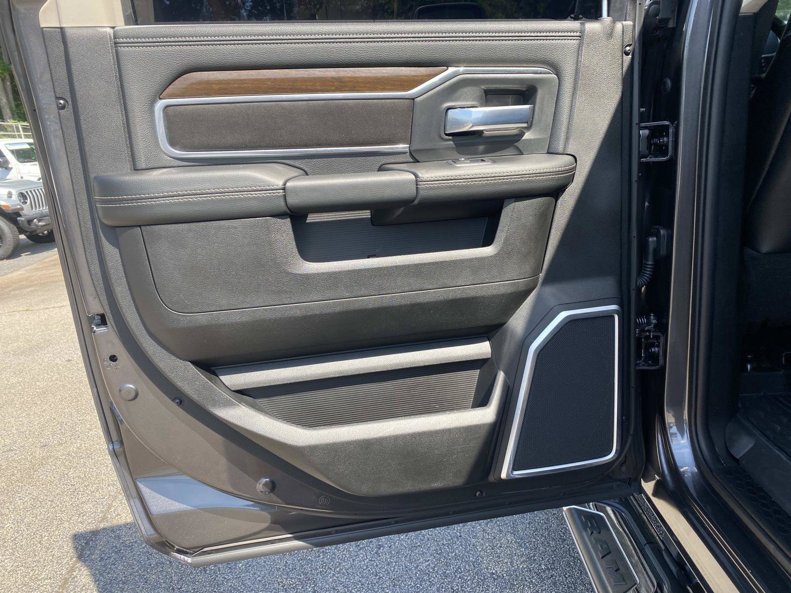 Used 2024 RAM 3500 Laramie w/ Safety Group AWD/4WD image 20