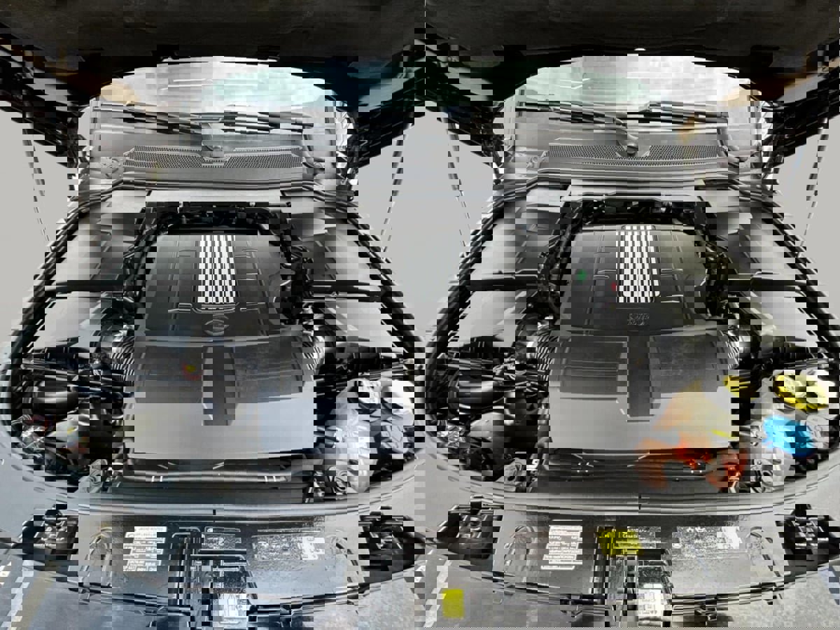 Used 2016 Land Rover LR4 HSE LUX image 32