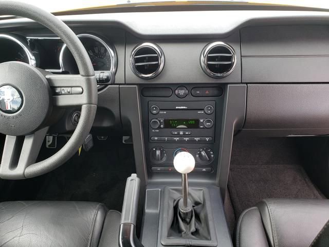 Used 2007 Ford Mustang GT Premium image 16