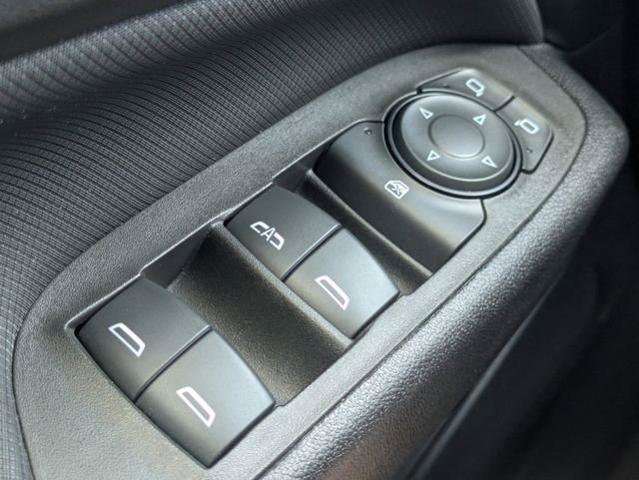 New 2024 Chevrolet Equinox RS w/ RS Leather Package FWD image 28