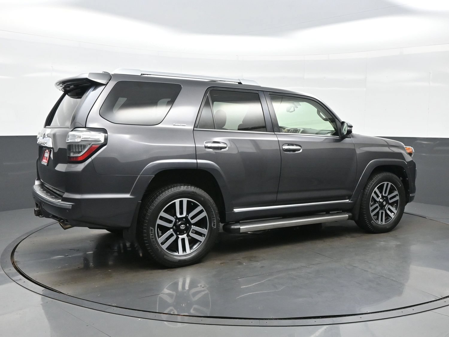 Used 2018 Toyota 4Runner Limited AWD/4WD image 6
