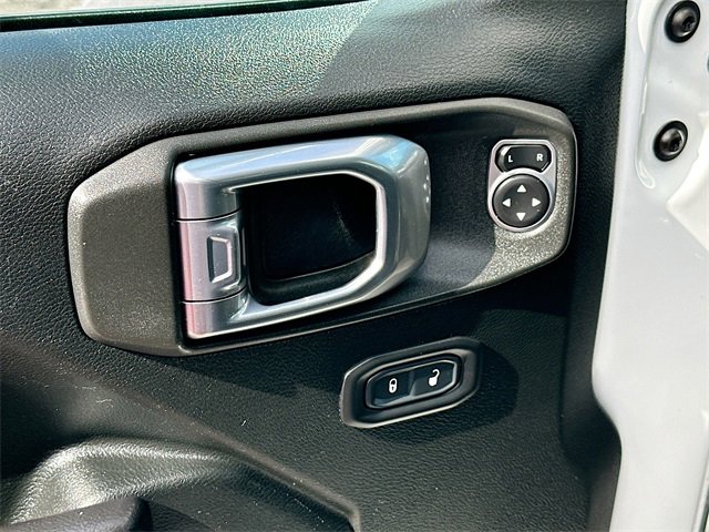 Used 2020 Jeep Gladiator Sport w/ Quick Order Package 24S image 17