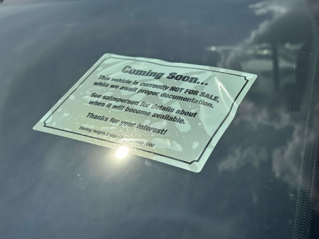 Used 2023 RAM 1500 Laramie AWD/4WD image 32
